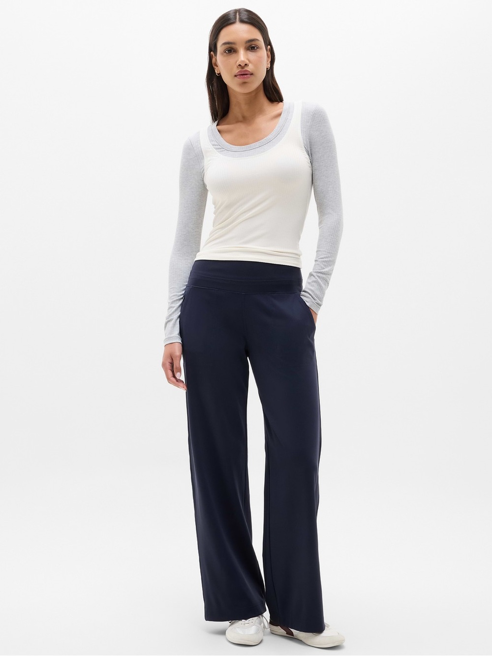 Athleta Venice High Rise Wide Leg Pant Navy Blue Zip Pockets Stretch Bottoms